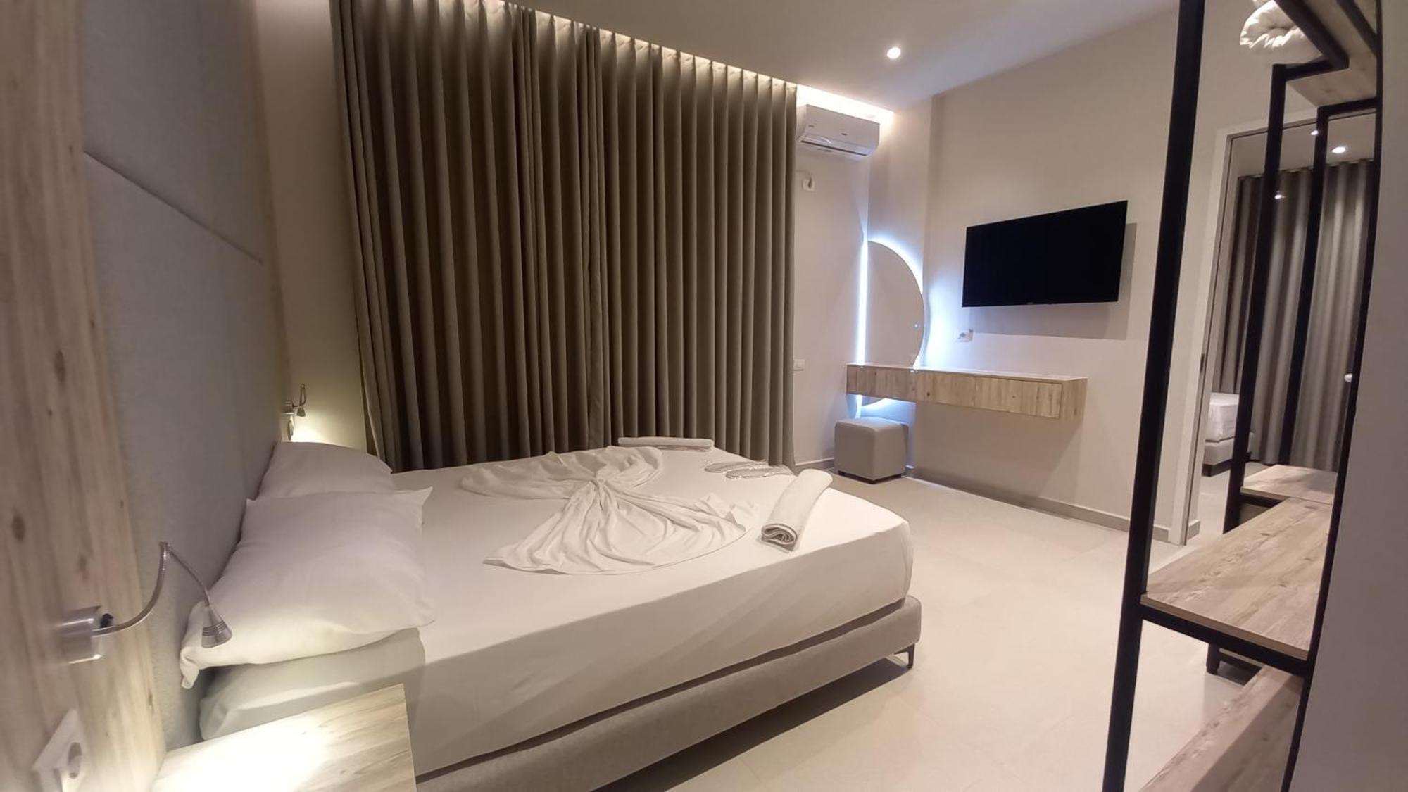 Hotel Aglon Vlora Kültér fotó