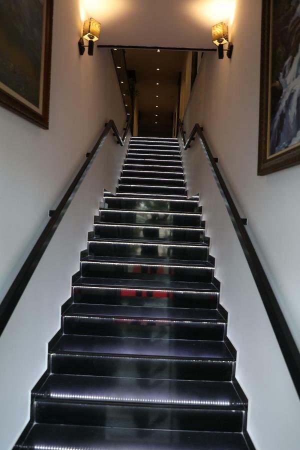 Hotel Aglon Vlora Kültér fotó